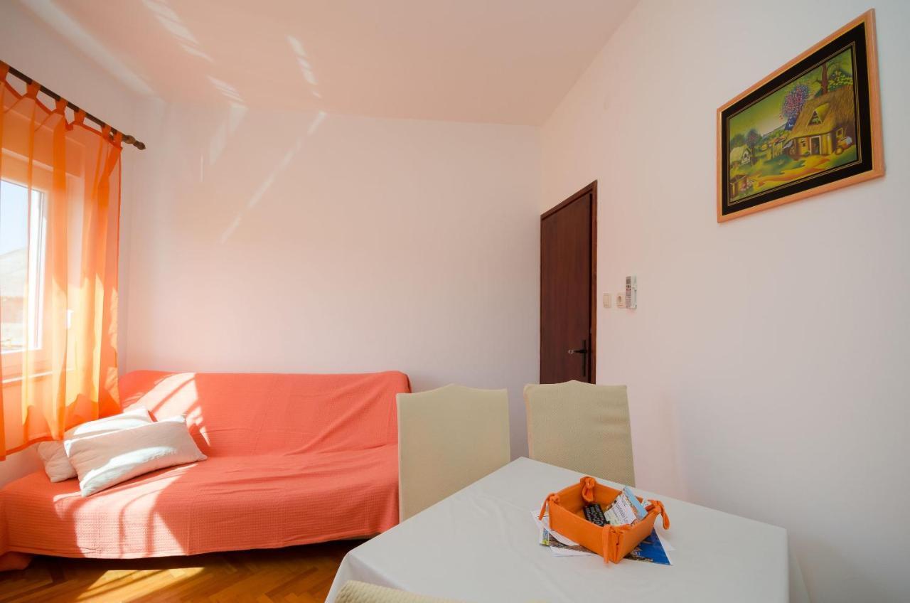 Apartments Mirjana B Lopar Exterior foto